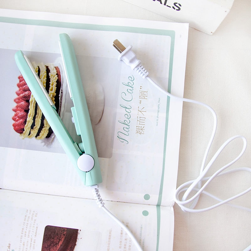Curly-Cool 2-in-1 Mini Hair Curler/Flat Iron